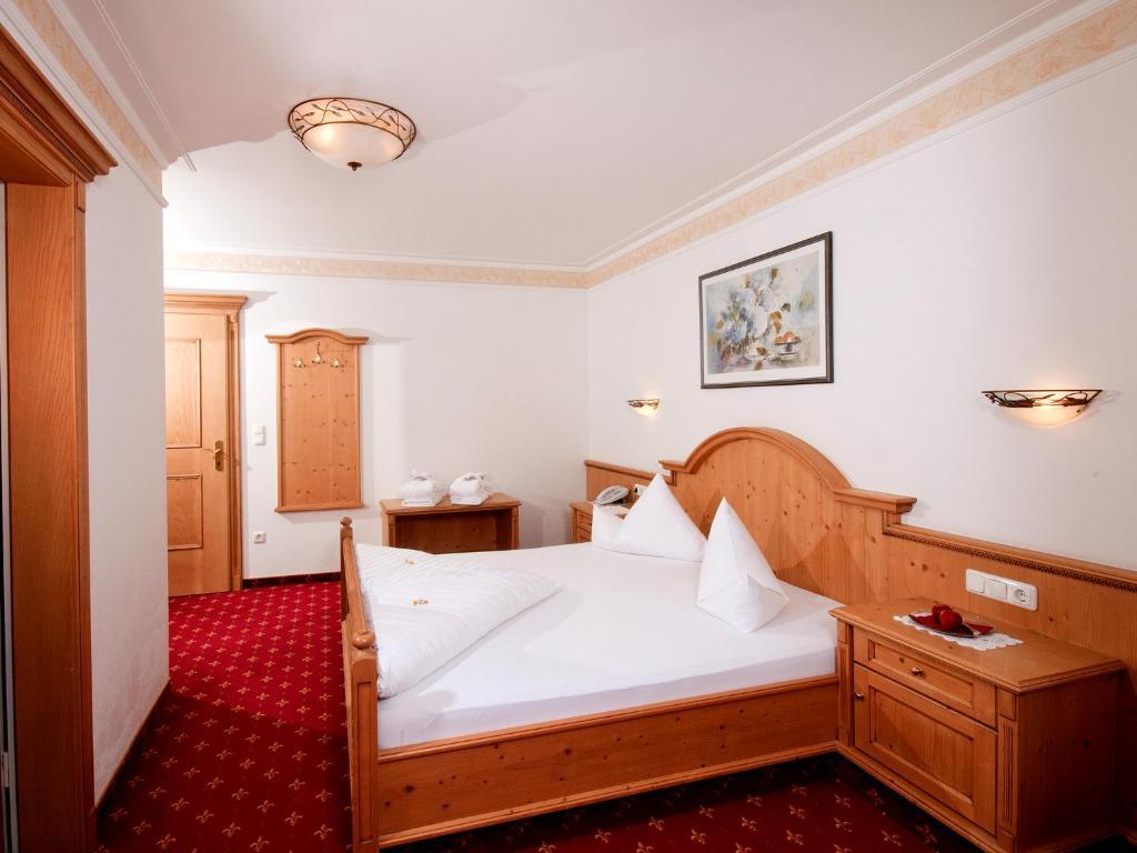 Alpin-Hotel Schrofenblick Mayrhofen Ruang foto